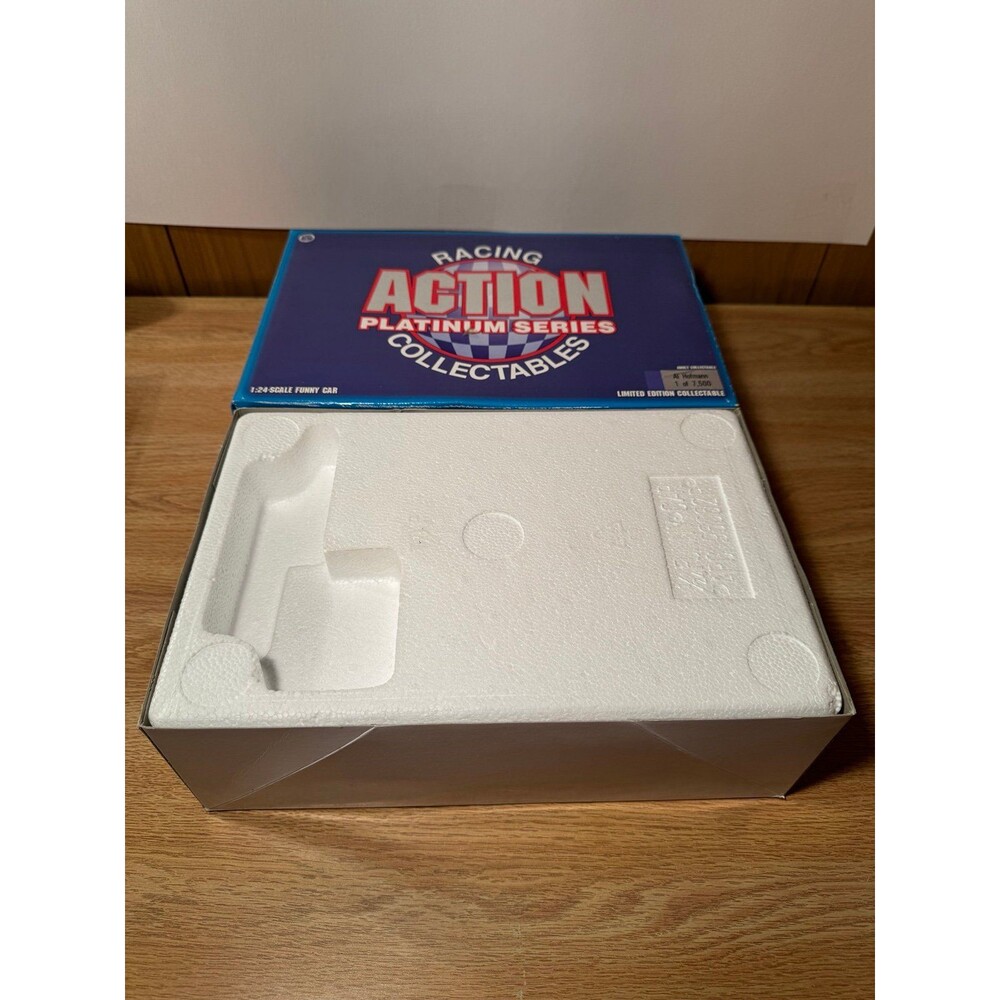 Al Hoffman Western Auto Funny Car 1996 Pontiac 1/24 Scale 1:24 by Action 1/7500
